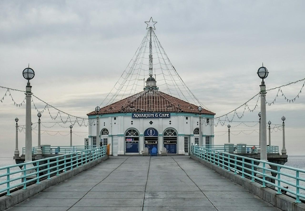 The roundhouse at the end of the Manhattan Beach Pier